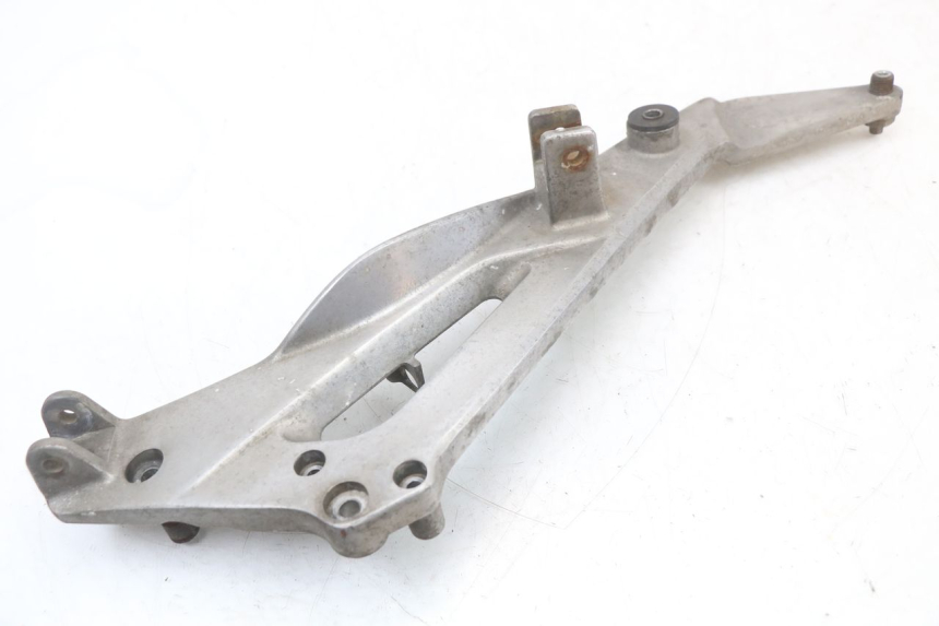 photo de PŁYTKA PODNÓŻKA PRZEDNIA PRAWA HONDA NTV DEAUVILLE 650 (1998 - 2001) - Inny kąt widzenia