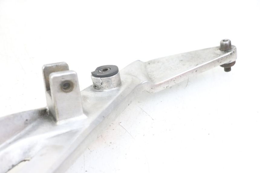 photo de PŁYTKA PODNÓŻKA PRZEDNIA PRAWA HONDA NTV DEAUVILLE 650 (1998 - 2001) - Punkty mocowania