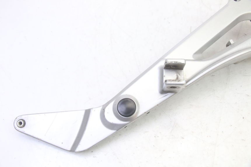 photo de PŁYTKA PODNÓŻKA PRZEDNIA PRAWA HONDA NTV DEAUVILLE 650 (2001 - 2006) - Szczegół części