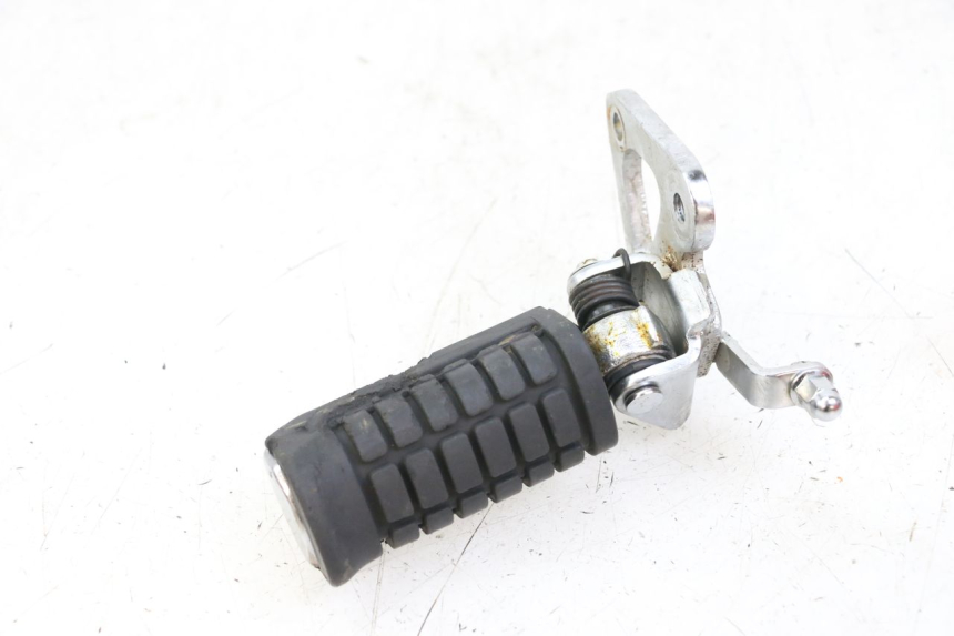 photo de PŁYTKA PODNÓŻKA PRZEDNIA PRAWA REGAL RAPTOR RAXTER 2 125 (2007 - 2015) - Szczegół części