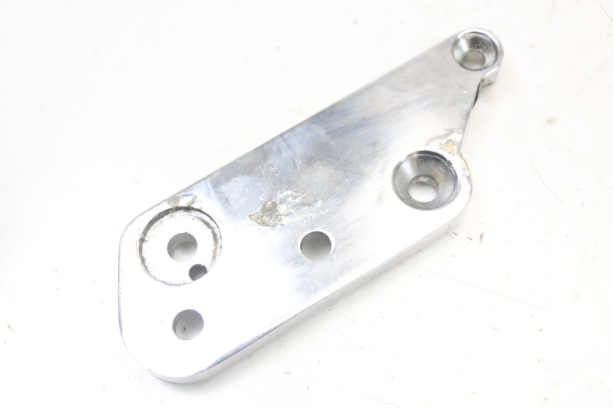 photo de PŁYTKA PODNÓŻKA PRZEDNIA PRAWA REGAL RAPTOR SPYDER 125 (2010 - 2018) - Zoom stanu zużycia