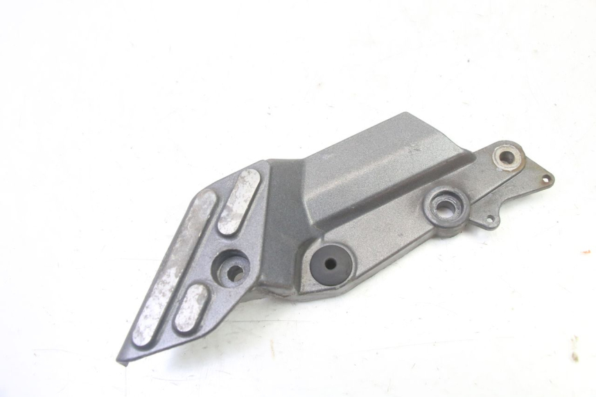 photo de PŁYTKA PODNÓŻKA PRZEDNIA PRAWA TRIUMPH SPRINT 900 (1995 - 1998) - Widok główny