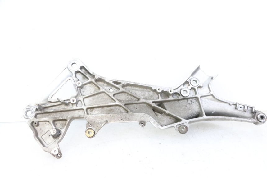 photo de PŁYTKA PODNÓŻKA PRZEDNIA PRAWA HONDA ST PAN EUROPEAN 1300 (2002 - 2013) - Oznaczenia i referencje