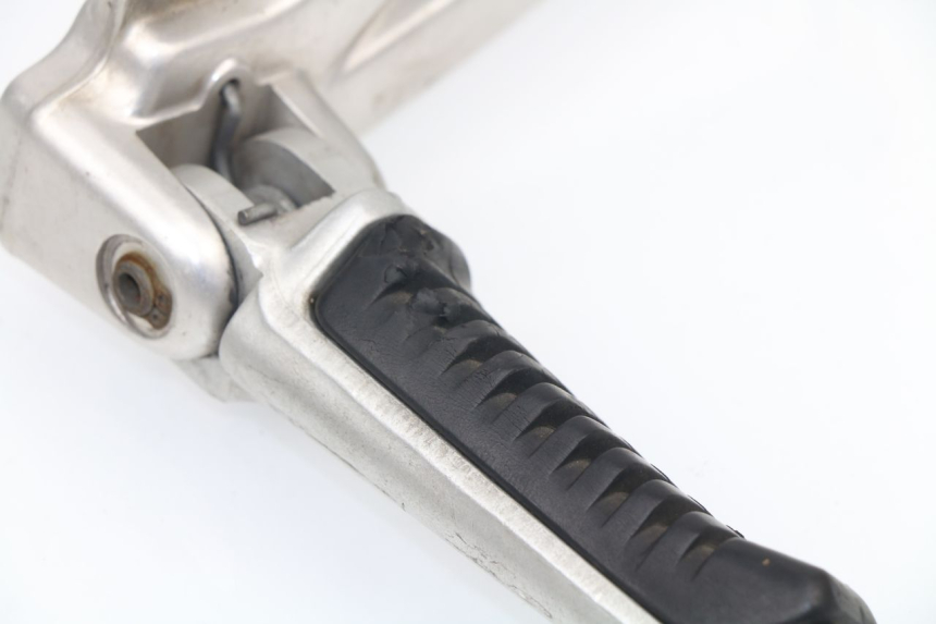 photo de PŁYTKA PODNÓŻKA PRZEDNIA PRAWA DUCATI ST2 944 (1997 - 2003) - Szczegół części