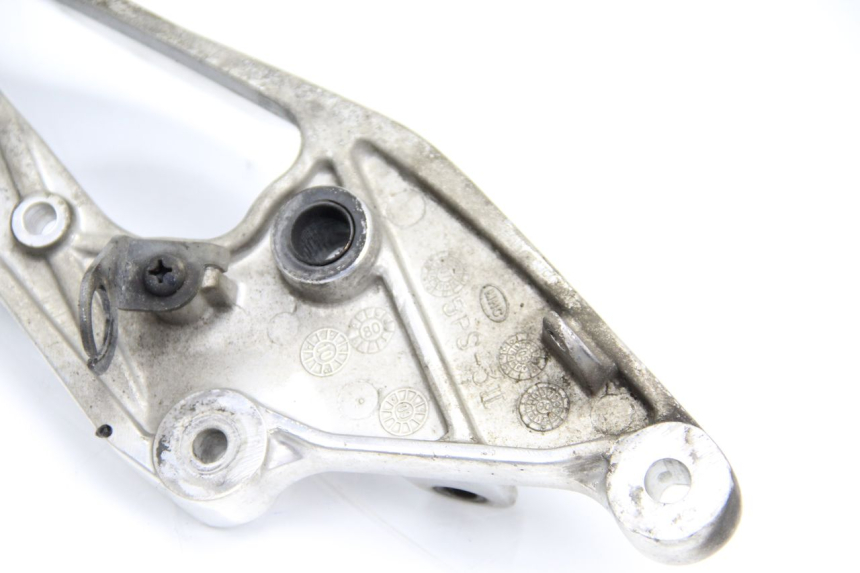 photo de PŁYTKA PODNÓŻKA PRZEDNIA PRAWA YAMAHA TDM ABS 900 (2002 - 2014) - Zbliżenie techniczne