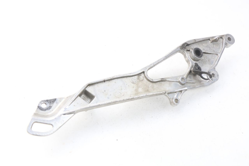 photo de PŁYTKA PODNÓŻKA PRZEDNIA PRAWA YAMAHA TDM ABS 900 (2002 - 2014) - Zbliżenie techniczne