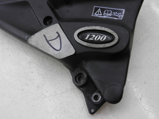 photo de PŁYTKA PODNÓŻKA PRZEDNIA PRAWA TRIUMPH TROPHY 1200 (1996 - 2003) - Widok ogólny