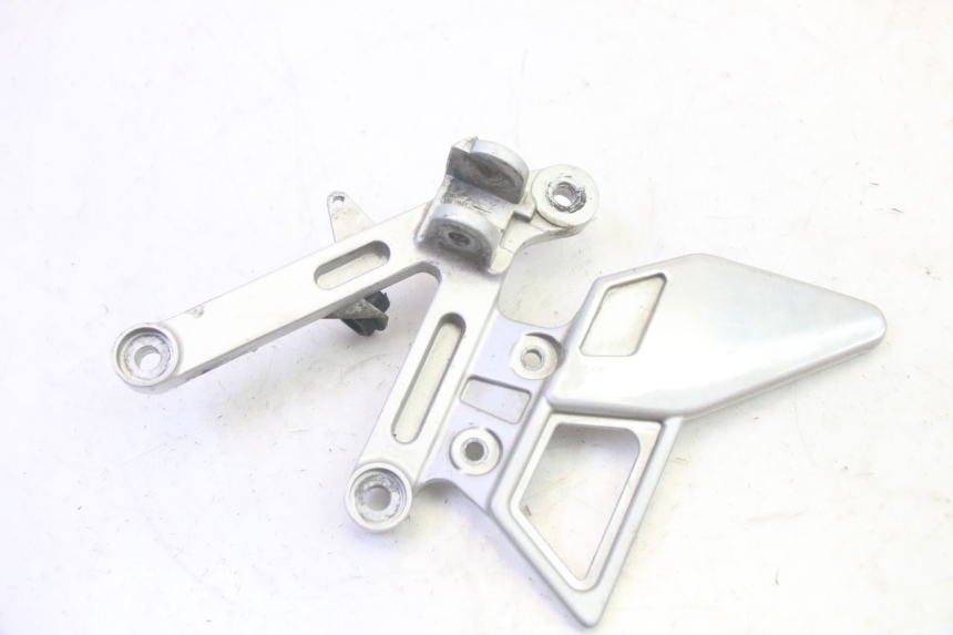 photo de PŁYTKA PODNÓŻKA PRZEDNIA PRAWA YAMAHA TZR 50 (2008 - 2016) - Szczegół części