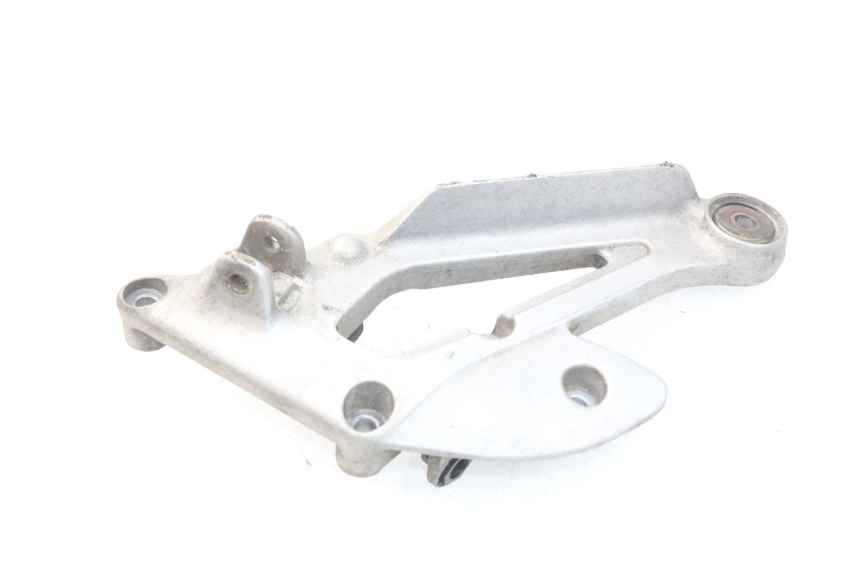 photo de PŁYTKA PODNÓŻKA PRZEDNIA PRAWA YAMAHA XJ600 XJ DIVERSION 600 (1992 - 1997) - Inny kąt widzenia