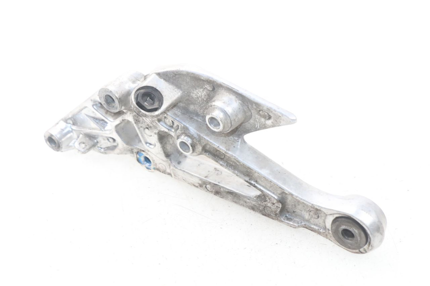 photo de PŁYTKA PODNÓŻKA PRZEDNIA PRAWA YAMAHA XJ600 XJ DIVERSION 600 (1992 - 1997) - Inny kąt widzenia