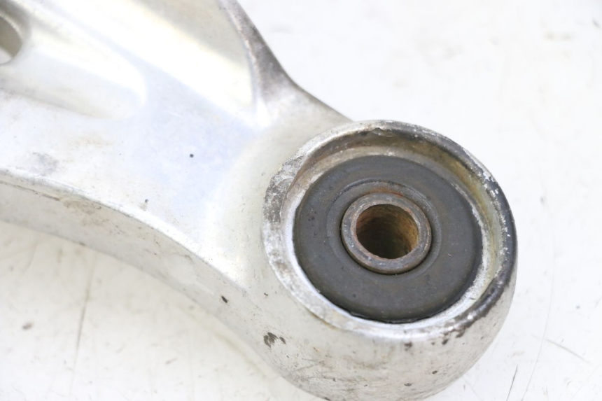 photo de PŁYTKA PODNÓŻKA PRZEDNIA PRAWA YAMAHA XJN DIVERSION 600 (2000 - 2003) - Stan powierzchni