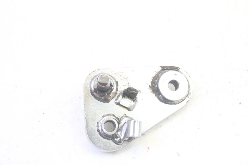 photo de PŁYTKA PODNÓŻKA PRZEDNIA PRAWA KYMCO ZING 125 (1997 - 2003) - Zoom stanu zużycia