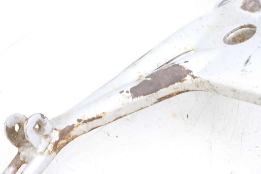 photo de PŁYTKA PODNÓŻKA PRZEDNIA LEWA MAG POWER BOMBERS 4T 50 (2016 - 2026) - Stan powierzchni