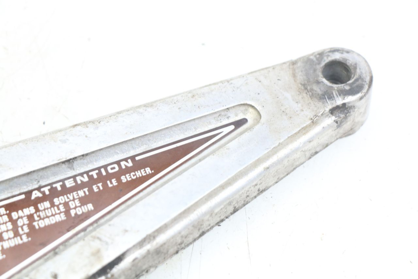 photo de PŁYTKA PODNÓŻKA PRZEDNIA LEWA HONDA CM 125 (1983 - 2003) - Zoom stanu zużycia