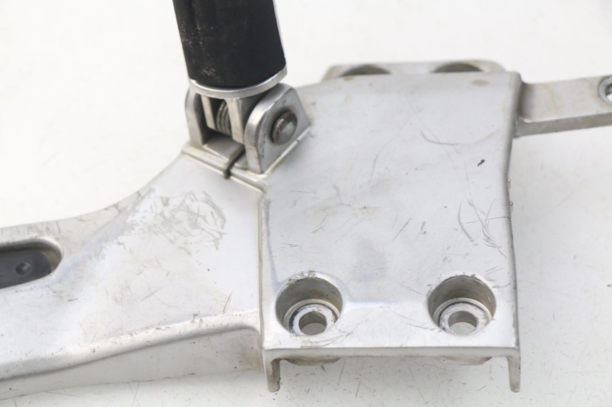 photo de PŁYTKA PODNÓŻKA PRZEDNIA LEWA YAMAHA FJR ABS 1300 (2006 - 2012) - Zoom stanu zużycia