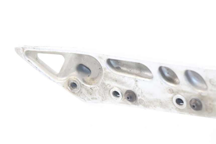 photo de PŁYTKA PODNÓŻKA PRZEDNIA LEWA YAMAHA FJR ABS 1300 (2006 - 2012) - Zbliżenie techniczne