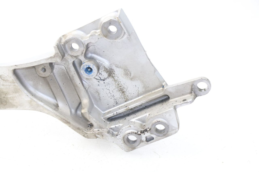 photo de PŁYTKA PODNÓŻKA PRZEDNIA LEWA YAMAHA FJR ABS 1300 (2006 - 2012) - Widok ogólny