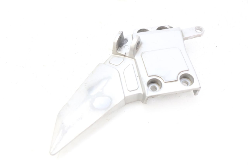 photo de PŁYTKA PODNÓŻKA PRZEDNIA LEWA YAMAHA FJR ABS 1300 (2016 - 2020) - Inny kąt widzenia