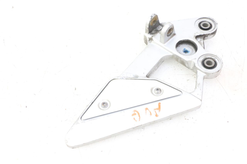 photo de PŁYTKA PODNÓŻKA PRZEDNIA LEWA YAMAHA FZ6 FAZER S2 600 (2007 - 2011) - Widok ogólny