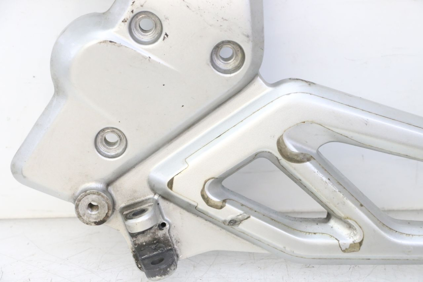 photo de PŁYTKA PODNÓŻKA PRZEDNIA LEWA BMW G310 R 310 (2016 - 2020) - Część sprawdzona