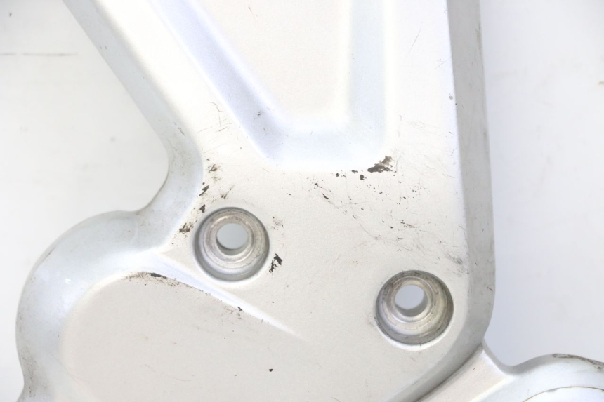 photo de PŁYTKA PODNÓŻKA PRZEDNIA LEWA BMW G310 R 310 (2016 - 2020) - Oznaczenia i referencje