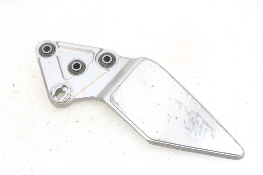 photo de PŁYTKA PODNÓŻKA PRZEDNIA LEWA SUZUKI GSF N BANDIT 600 (1996 - 1999) - Widok główny