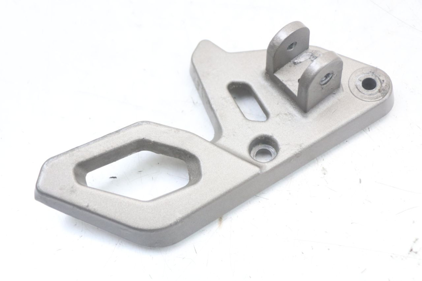 photo de PŁYTKA PODNÓŻKA PRZEDNIA LEWA MASAI SCRAMBLER SPORT 125 (2021 - 2025) - Inny kąt widzenia