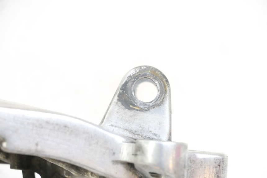 photo de PŁYTKA PODNÓŻKA PRZEDNIA LEWA HONDA NTV DEAUVILLE 650 (1998 - 2001) - Szczegół części