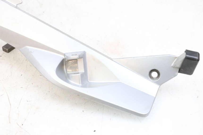 photo de PŁYTKA PODNÓŻKA PRZEDNIA LEWA BMW R RT ABS 1200 (2010 - 2014) - Szczegóły charakterystyczne