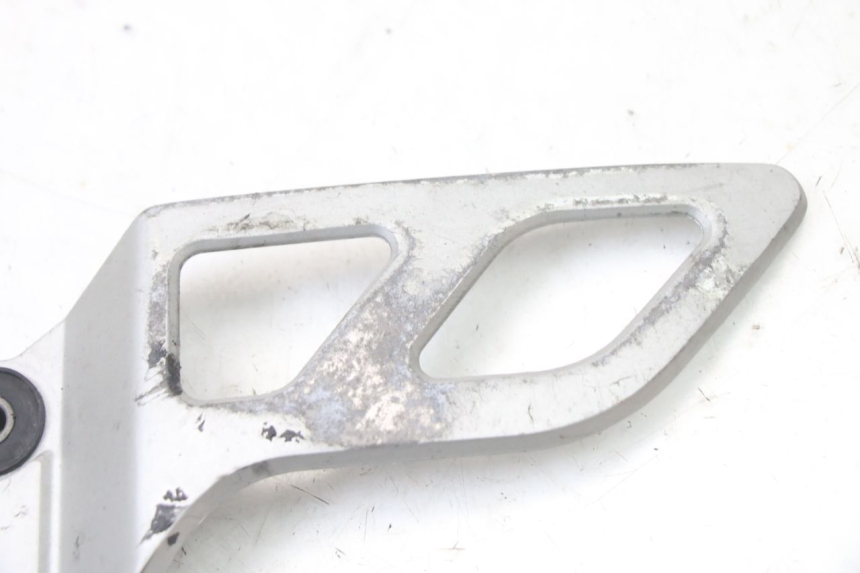 photo de PŁYTKA PODNÓŻKA PRZEDNIA LEWA SUZUKI GSX F GSXF 650 (2007 - 2015) - Zoom stanu zużycia