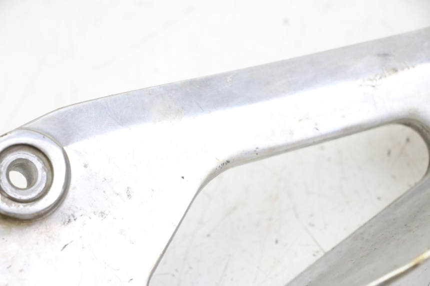 photo de PŁYTKA PODNÓŻKA PRZEDNIA LEWA YAMAHA TDM ABS 900 (2002 - 2014) - Zoom stanu zużycia