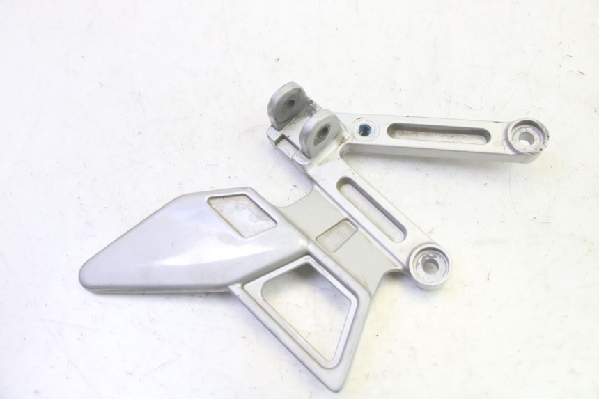 photo de PŁYTKA PODNÓŻKA PRZEDNIA LEWA YAMAHA TZR 50 (2008 - 2016) - Szczegół części