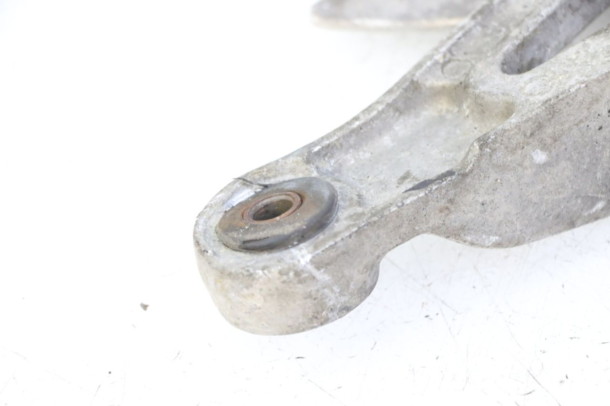 photo de PŁYTKA PODNÓŻKA PRZEDNIA LEWA YAMAHA XJN DIVERSION 600 (2000 - 2003) - Zoom stanu zużycia