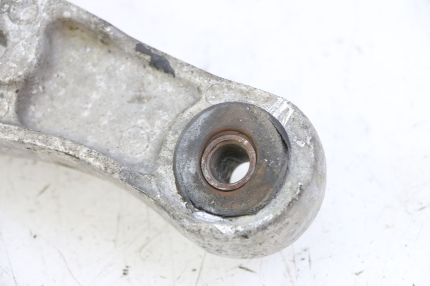 photo de PŁYTKA PODNÓŻKA PRZEDNIA LEWA YAMAHA XJN DIVERSION 600 (2000 - 2003) - Zbliżenie techniczne