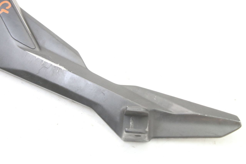 photo de PŁYTKA PODNÓŻKA PRZEDNIA LEWA YAMAHA XJ6 600 (2008 - 2016) - Zoom stanu zużycia