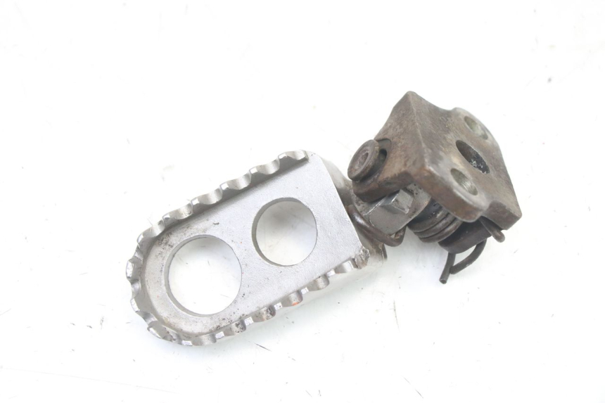 photo de PŁYTKA PODNÓŻKA PRZEDNIA LEWA YAMAHA YZ 125 (2006 - 2016) - Widok główny