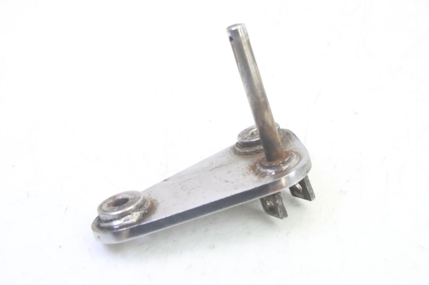 photo de PŁYTKA PODNÓŻKA PRZEDNIA LEWA KYMCO ZING 125 (1997 - 2003) - Zbliżenie techniczne