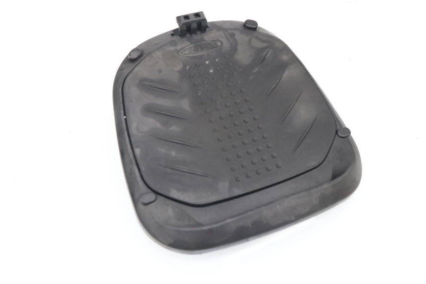 photo de PŁYTA MONTAŻOWA KUFERKA TYŁ PIAGGIO VESPA LX 2T 50 (2005 - 2013) - Zoom stanu zużycia