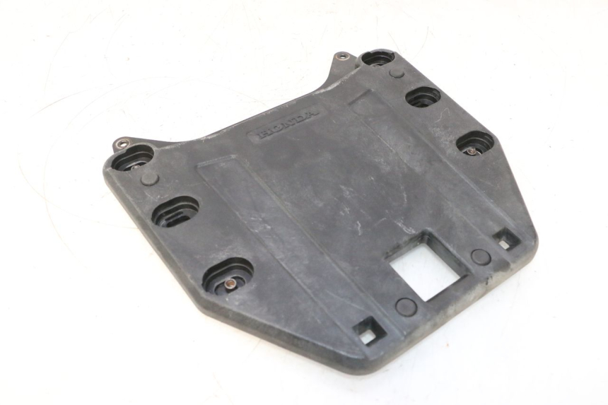 photo de PŁYTA TOP CASE HONDA XLV VARADERO 125 (2007 - 2012) - Szczegół części