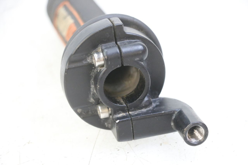 photo de MANETKA GAZU APOLLO RFZ 125 - Zoom stanu zużycia