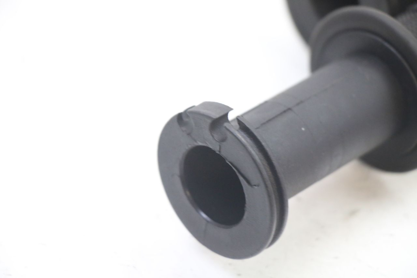 photo de MANETKA GAZU APRILIA ATLANTIC 125 (2003 - 2009) - Zoom stanu zużycia