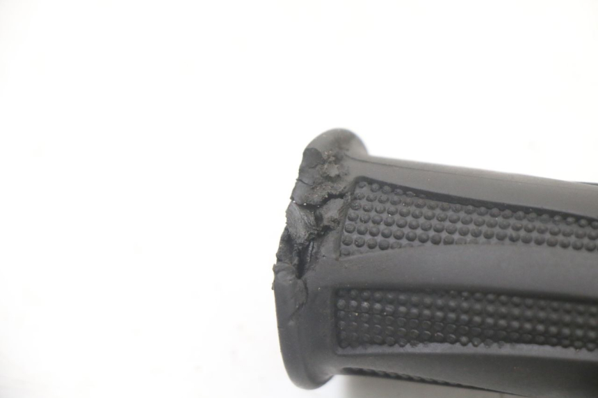 photo de MANETKA GAZU APRILIA ATLANTIC 125 (2003 - 2009) - Punkty mocowania