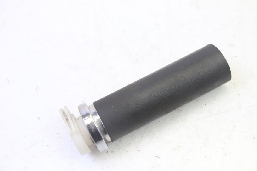 photo de MANETKA GAZU HYOSUNG GV AQUILA 125 (2000 - 2009) - Widok główny