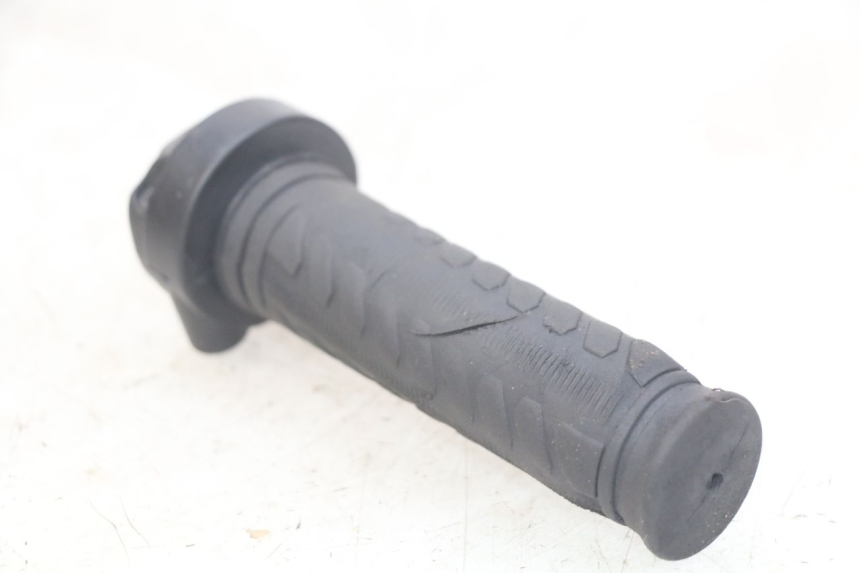 photo de MANETKA GAZU YAMAHA BW'S EASY 50 (2013 - 2016) - Inny kąt widzenia