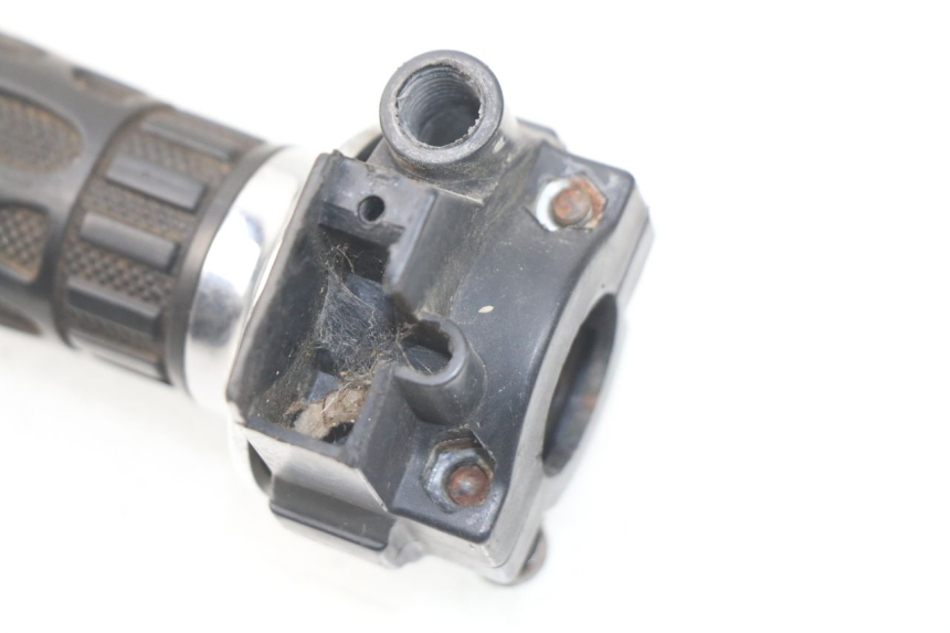 photo de MANETKA GAZU CCR DIRT BIKE 125 - Zbliżenie techniczne