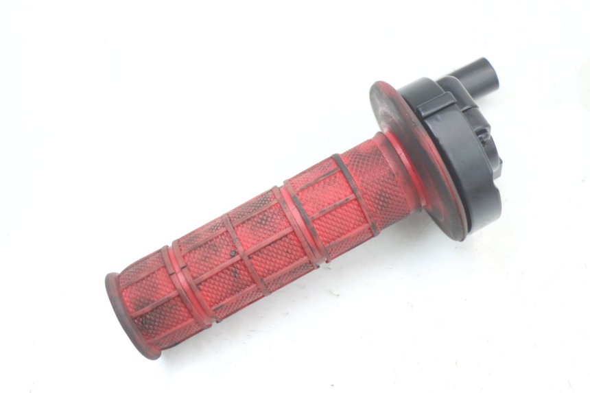 photo de MANETKA GAZU RSR DIRT BIKE 150 - Zbliżenie techniczne