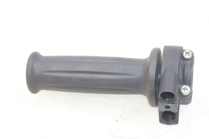 photo de MANETKA GAZU YAMAHA D'ELIGHT DELIGHT 125 (2017 - 2020) - Zoom stanu zużycia