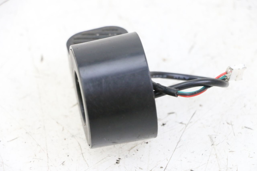 photo de MANETKA GAZU SEGWAY NINEBOT F40E 1 - Widok ogólny