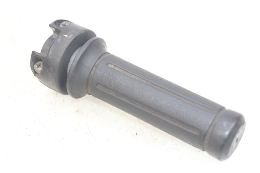 photo de MANETKA GAZU HONDA FES PANTHEON 2T 125 (1998 - 2002) - Inny kąt widzenia