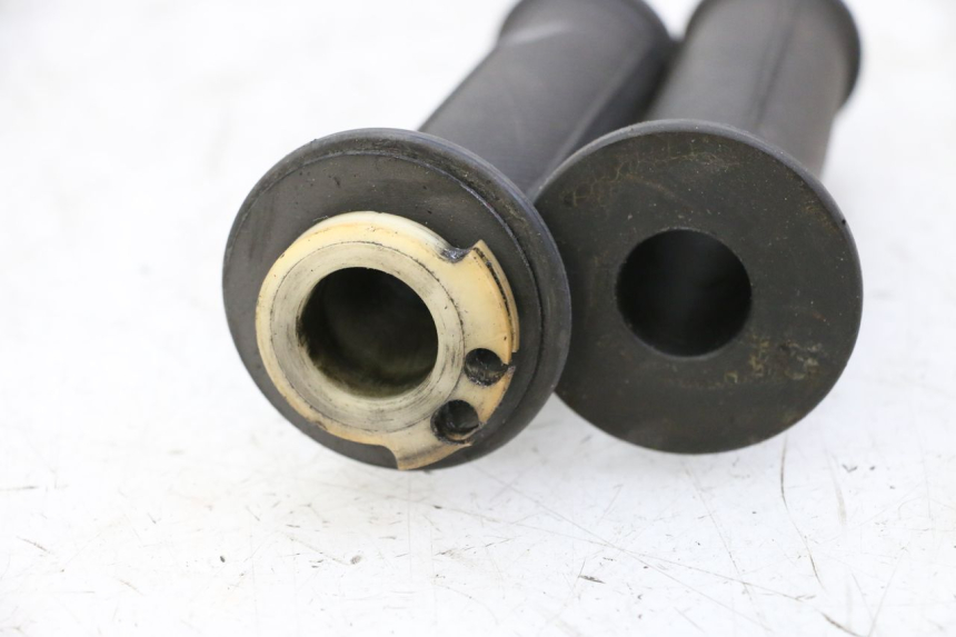 photo de MANETKA GAZU YAMAHA FJ 36Y 1100 (1984 - 1985) - Zbliżenie techniczne